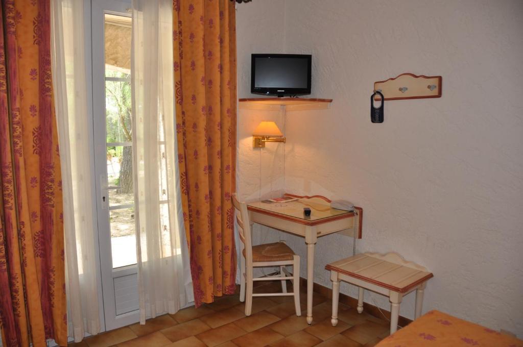ホテル La Cigaliere ル・ボーセ 部屋 写真
